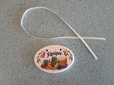 Longaberger Recipe tie-on with ribbon