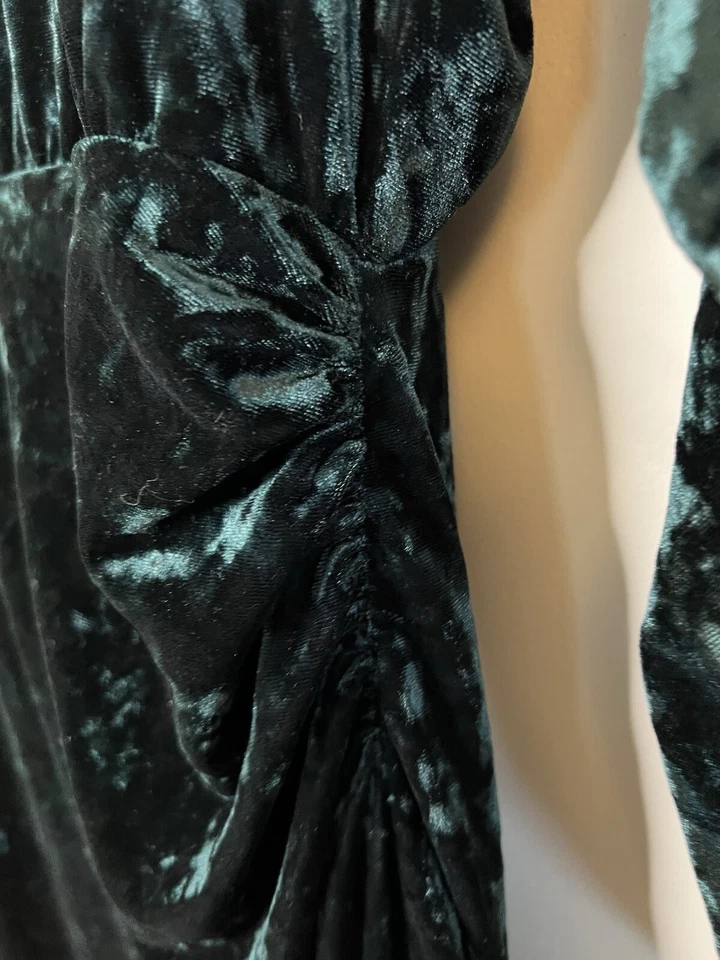 Ralph Lauren Vestido Largo Completo Verde Terciopelo Cuello Barco Abertura Hombro Abierto Mujer 6 Foto 4 de 4