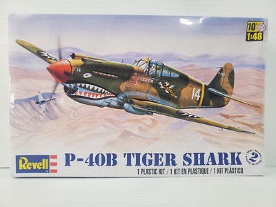2011 Revell 85-5209 P-40B Tiger Shark 1:48 Scale Plastic Airplane Model Kit #2