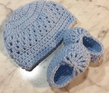 Handmade Crochet Baby Hat booties Newborn 0- 3 months Set Beanie Sky Blue Cap