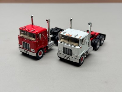 Top Shelf 1/64 Mack F700 Alloy Trailer Model -- Two color choices