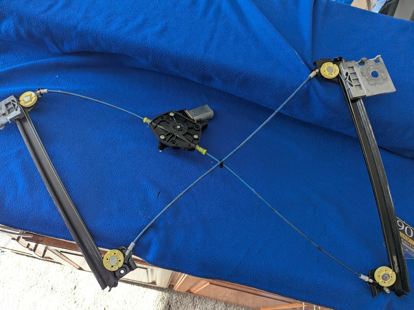 Maserati GranTurismo 2010-2019 Front Right Window regulator