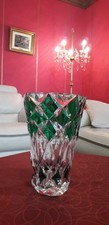 Vase en cristal taillé à