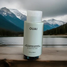 OUAI Anti Dandruff Shampoo -Soothing Salicylic Acid Shampoo for Flaky Dry Scalp