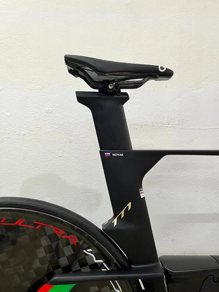 Colnago TT 1 CAMPY TEAM UAE SDM3 РАЗМЕР M NOVAK оригинальный велосипед - Изображение 4 из 4