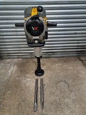 WACKER NEUSON BH55 2 STROKE PETROL BREAKER (c/w x2 New Chisels To Fit)