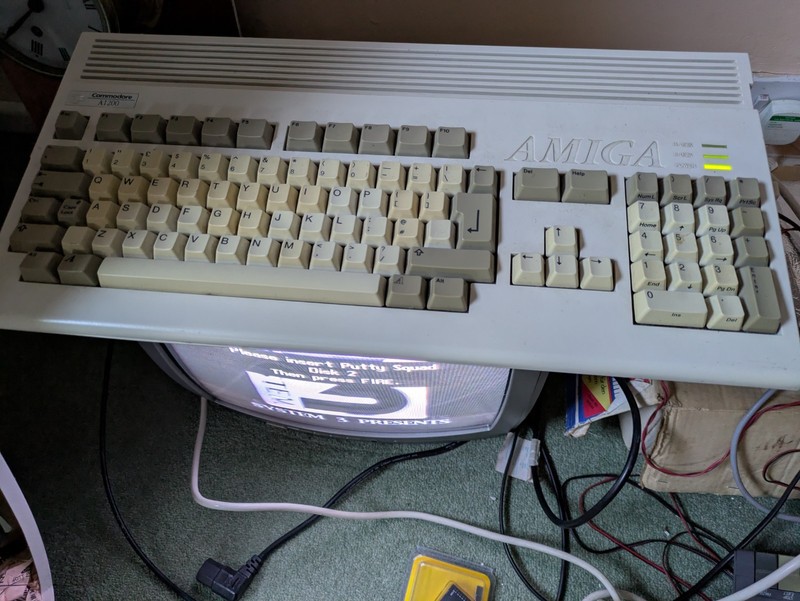 Commodore Amiga 1200 with Games & Mouse and Joysticks - All Caps Tested & Good