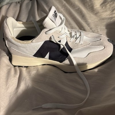 The Intelligent Choice Men s 327 Size 8.5 Never Been Worn