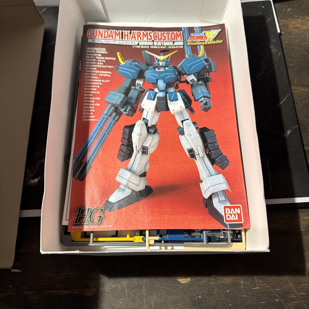 Bandai MOBILE SUIT XXXG-01 H2 Gundam Heavy Arms Custom 1/100 HG JP