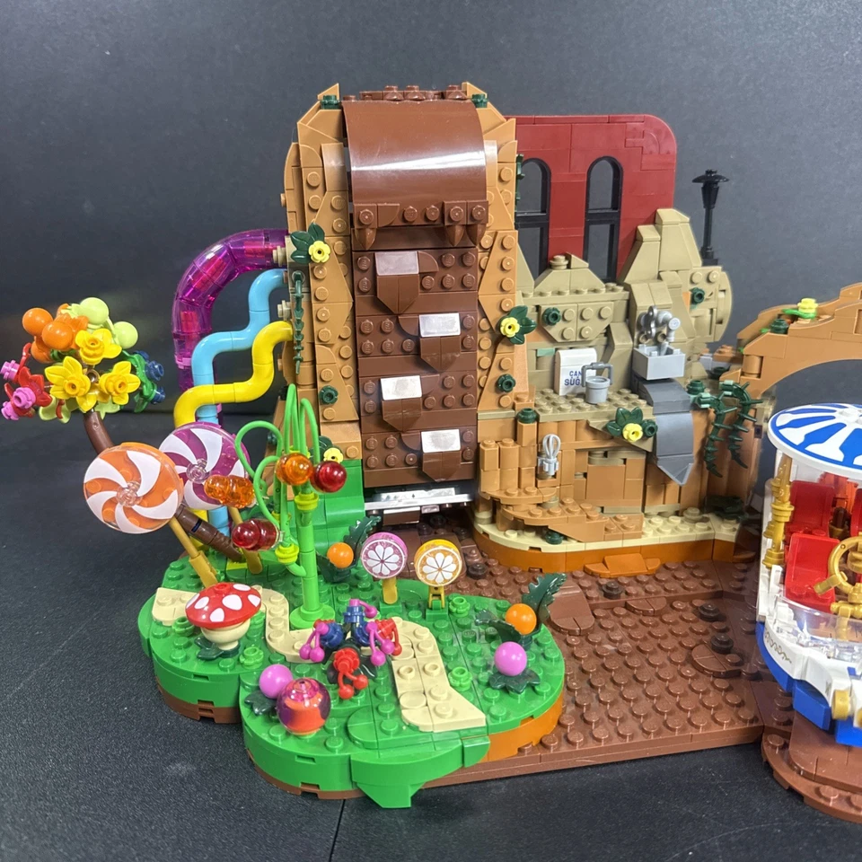 LEGO 21360 Willy Wonka and the Chocolate Factory 2025 - Image 2 of 4