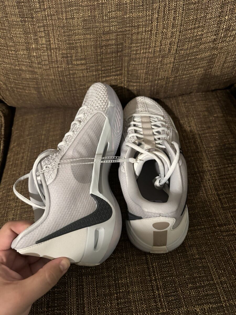 NEW Nike Sabrina 1 Ionic Photon Dust Lot Women's Size 14.5 NEW Nike Sabrina 1 Ionic Photon Dust Lot Women's Size 14.5