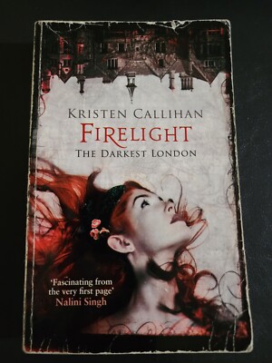 Firelight by Kristen Callihan - Paperback