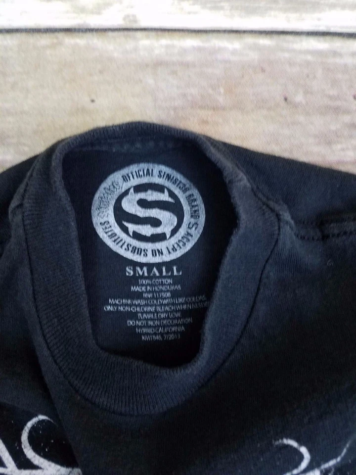 Camisa SINISTER Marca Pride Honor Fuerza MMA Niño Talla Pequeña S Foto 2 de 3