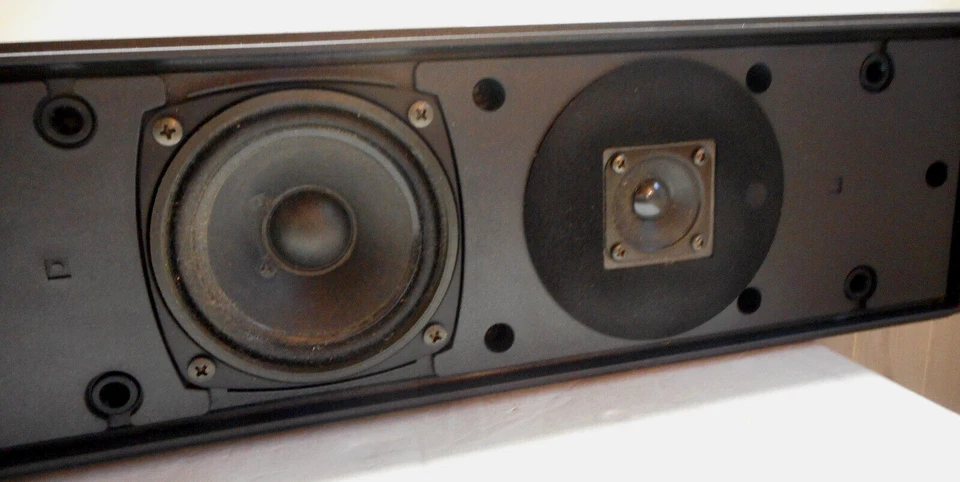 BARRA DE SONIDO NEC PX-50XM1U-S1 - HECHA EN JAPÓN - BUEN SONIDO Foto 3 de 4