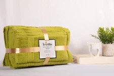 TEXTILIA   Luxury Green  Towel Set -Soft Cotton 2/Bath 2/Hand 4/Wash - 8 Pc set