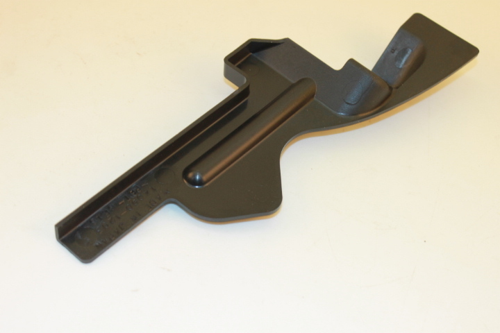 129さま専用 98 KAWASAKI ZX 600 E RIGHT HAND RH HEAT GUARD COVER BRACKET