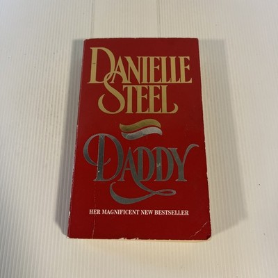 Danielle Steel Paperback Romance   Heartwarming Bestseller   bookm0