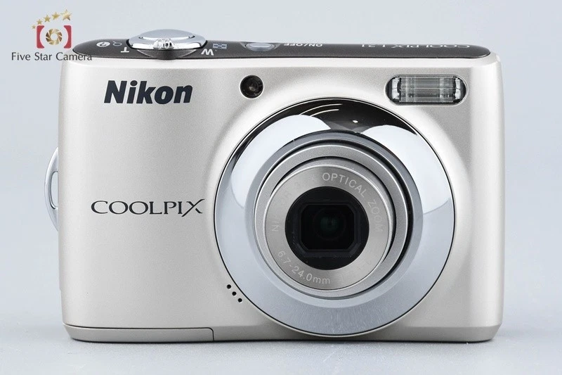 Nikon COOLPIX L21 Silver 8.0 MP Digital Camera [Very Good] - Image 4 of 4