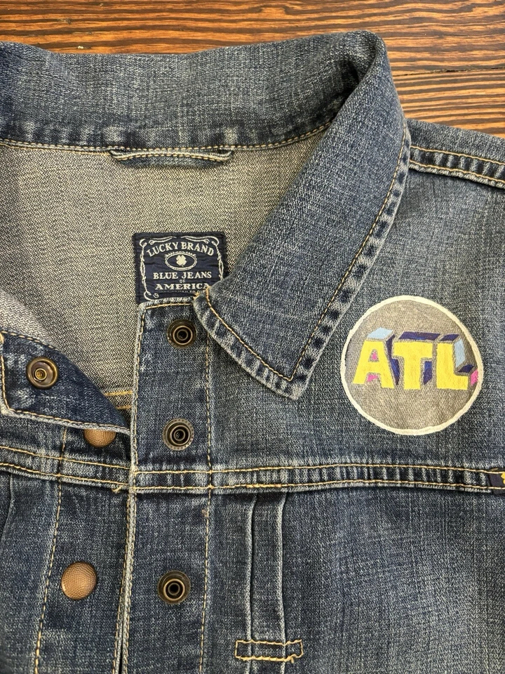 Chaqueta vaquera Lucky Brand ATL Atlanta pintada a mano talla XL nueva sin etiquetas Foto 2 de 4