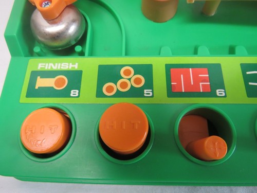 1979 Tomy Run Yourself Ragged Obstacle Course Game Working Missing 1 Steel Ball - Picture 9 of 14