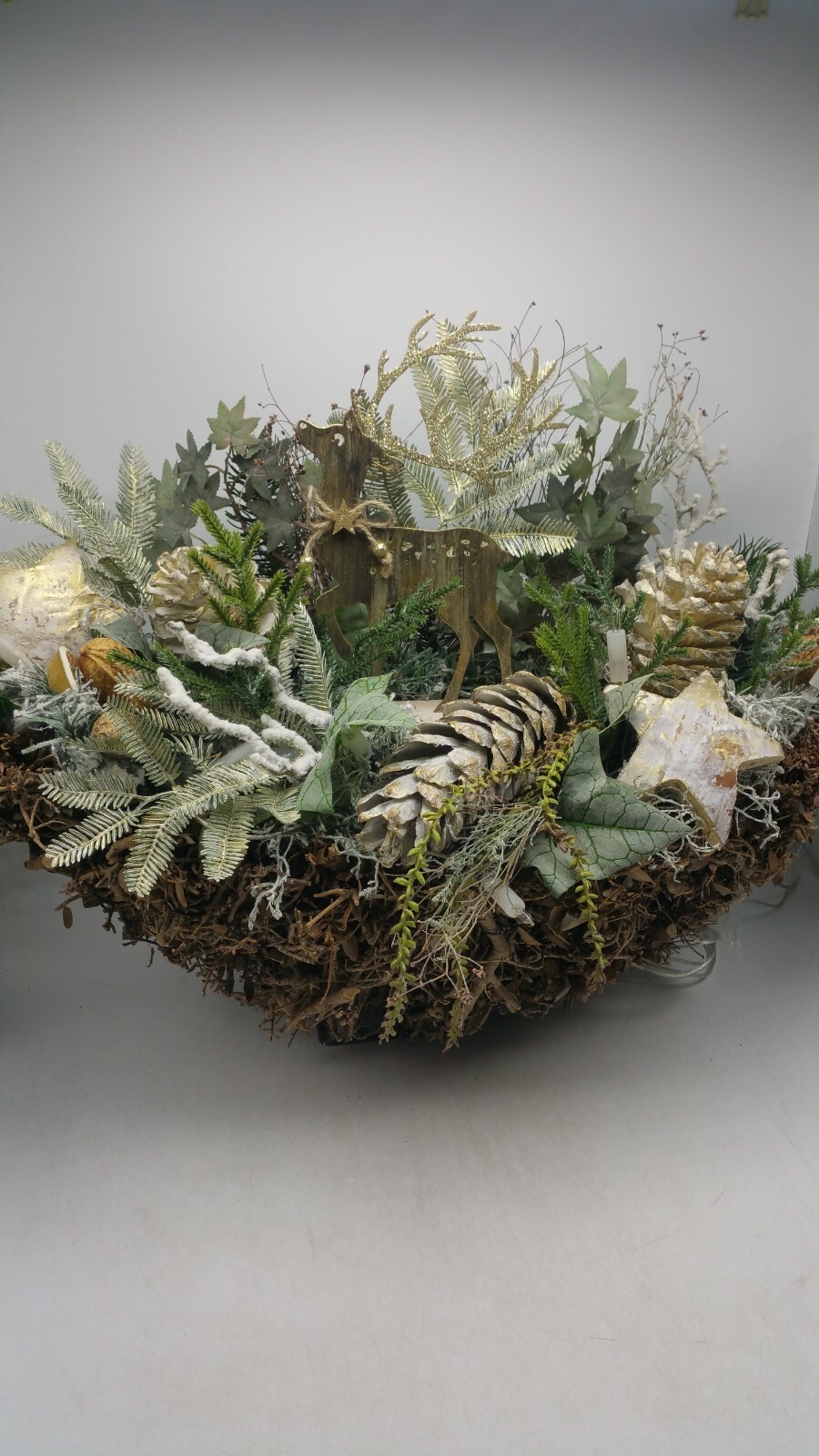 Weihnachtsgesteck Adventsgesteck Hirsch Zapfen Sterne Graser Efeu Beleuchtet Xxl Ebay