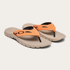 Oakley Mens Operative Flip Flop Sandal  2.0 Slide Humus/Soft Orange US 9 New