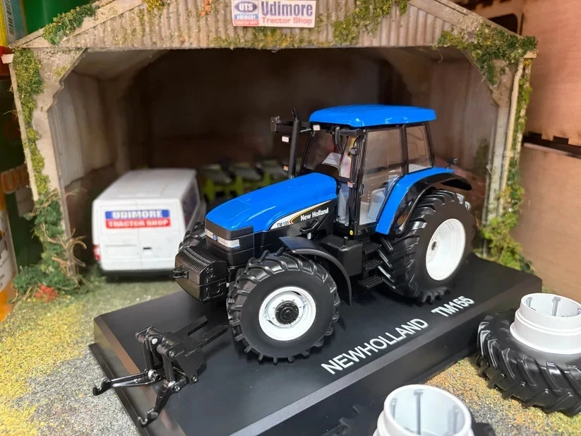 Las mejores ofertas en New Holland Tractor vehículos de juguete