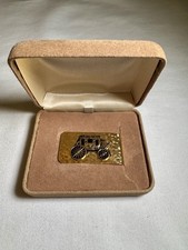 Vintage Wells Fargo Gold Tone Money Clip in Gift Box Cross-Hatch Stagecoach