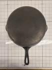 "ERIE" #9 ~ Cast Iron Skillet with Rare Star ~ Antique Pre Griswold ☆☆☆☆☆