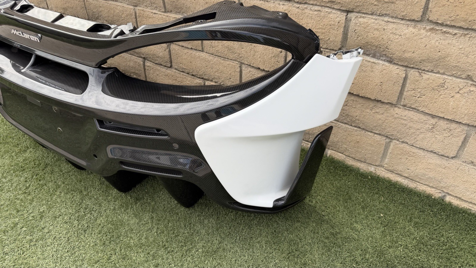 McLaren 600LT 2019-2020 Rear Upper Rear bumper