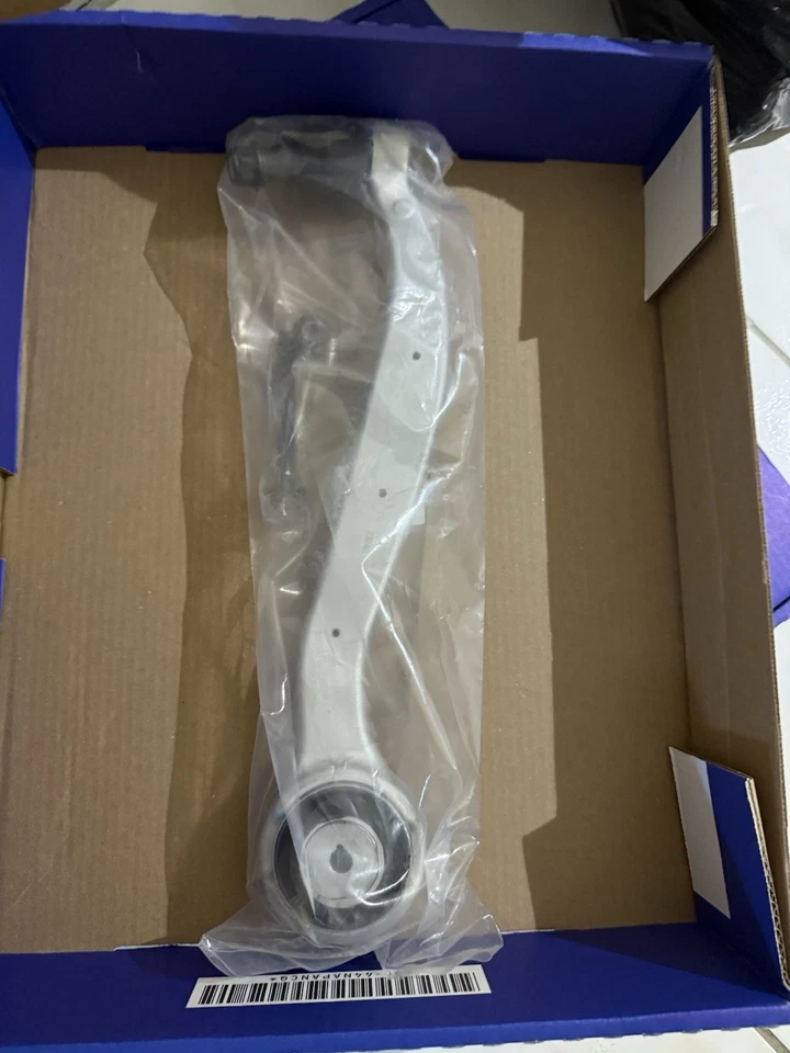 Brazos de control delanteros inferiores izquierdo derecho 2 piezas para Chevrolet Camaro 2016-2022 Foto 2 de 3