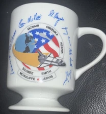 Vintage Space Shuttle Challenger Mug 1986 Signatures Date Mission NASA Sally