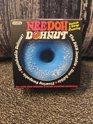 NeeDoh DOHNUT Blue Frosting Pink Donut Stressball Squeeze Stress Schylling - Bild 1 von 4