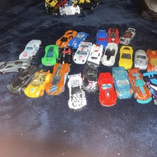 Hot Wheels Mixed Loose Lot of 32 - Sports Cars, Track Racers Fantasy Castings