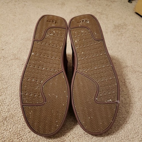 Ugg Men's Leather Hi Top Burgundy Shoes...9M - Picture 5 of 5