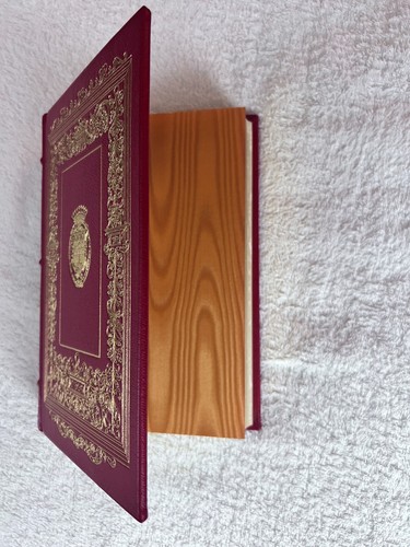 The Franklin Library: The Great Books: Montaigne Essays I; 1979 - Foto 4 di 12