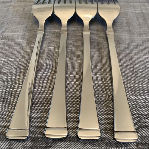 Mikasa Harmony Glossy Set of 4 Dinner Forks 18/10 Stainless Flatware - Picture 7 of 7