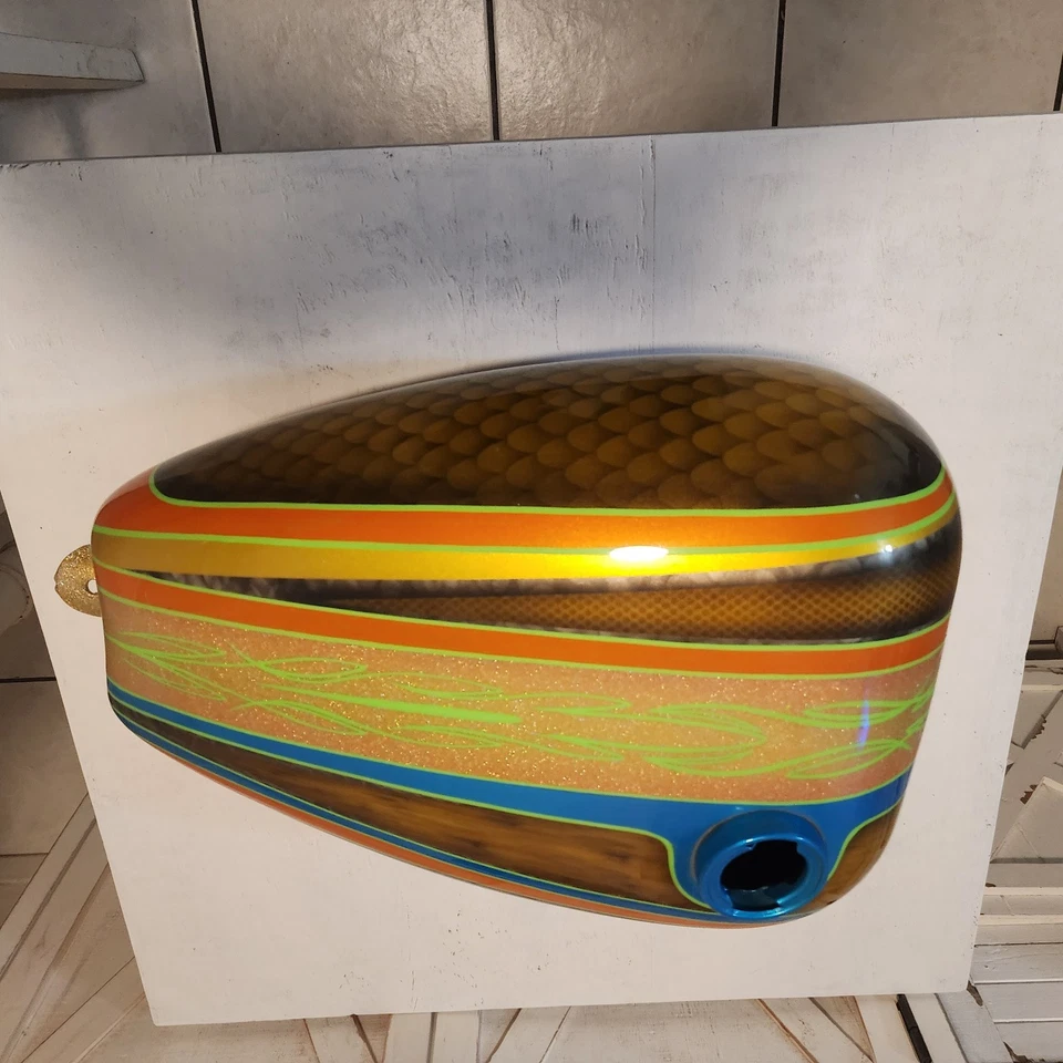 Harley Davidson Sportster 2.5 Gallon Gas Tank Custom Painted - Image 4 of 4
