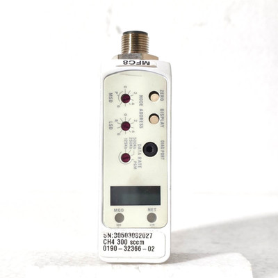 BROOKS INSTRUMENT GF125C MASS FLOW CONTROLLER N2, CH4 300SCCM