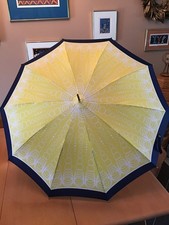 1960's UMBRELLA ORIGINAL S  G RAINTEX NYLON UNUSED YELLOW  NAVY CIRCLES TAGS
