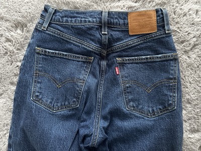 Levis Jeans Women 25x29, 70s Slim Straight Blue Denim High Waist Dark Wash Pants