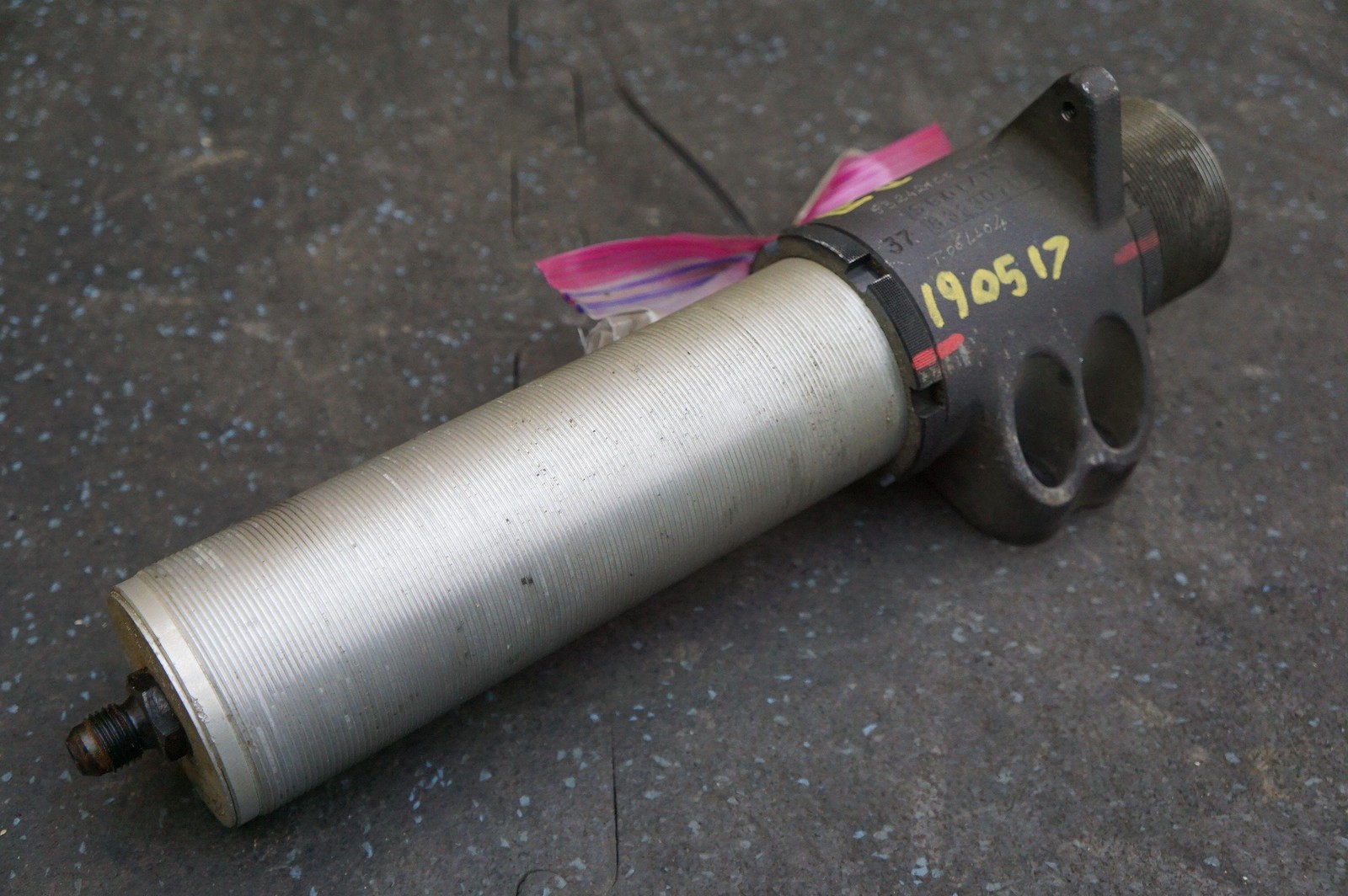 Front Left or Right Air Jack 83242100 OEM Ferrari 458 Challenge