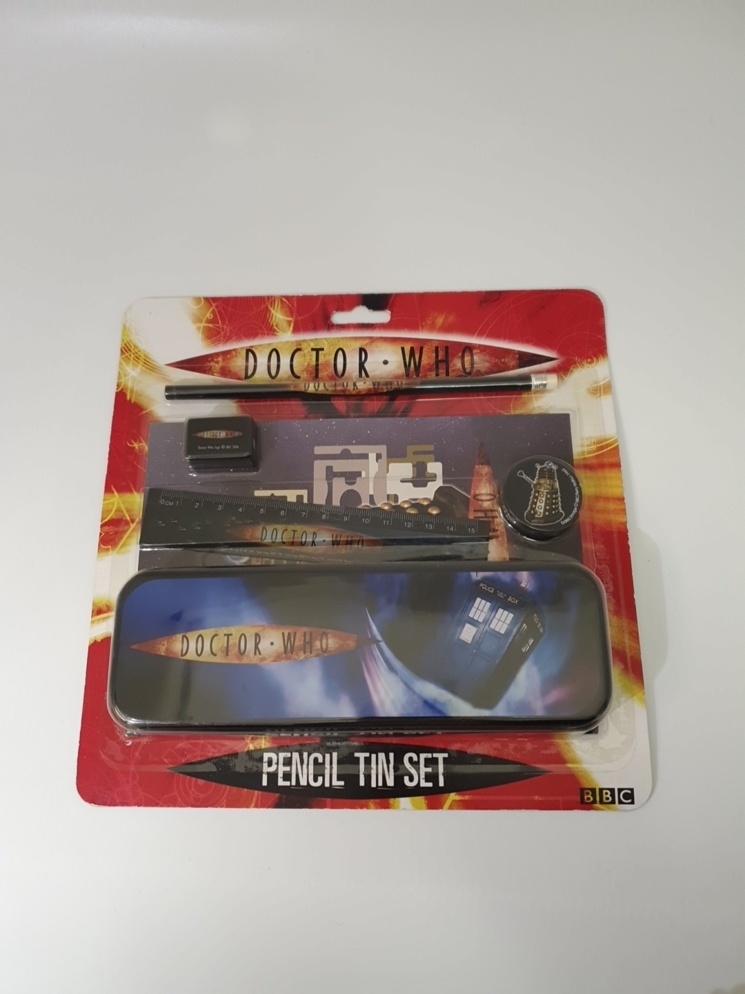DOCTOR WHO Pencil Tin Set School Stationery Set. Sealed. BBC.