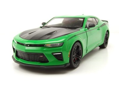 Chevrolet Camaro SS 1LE Nickey 2017 grün Modellauto 1:18 Auto World
