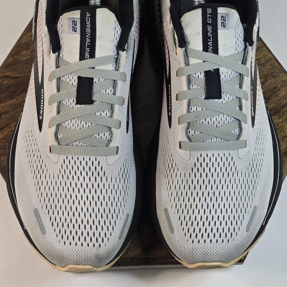 Brooks Adrenaline GTS 22 Running Shoes Womens Size 10 Gray Black Road 120353 - Image 4 of 4