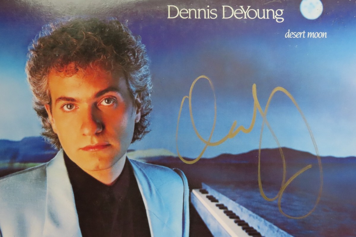 DENNIS DeYOUNG of STYX signed DESERT MOON 1983 Record / Album COA