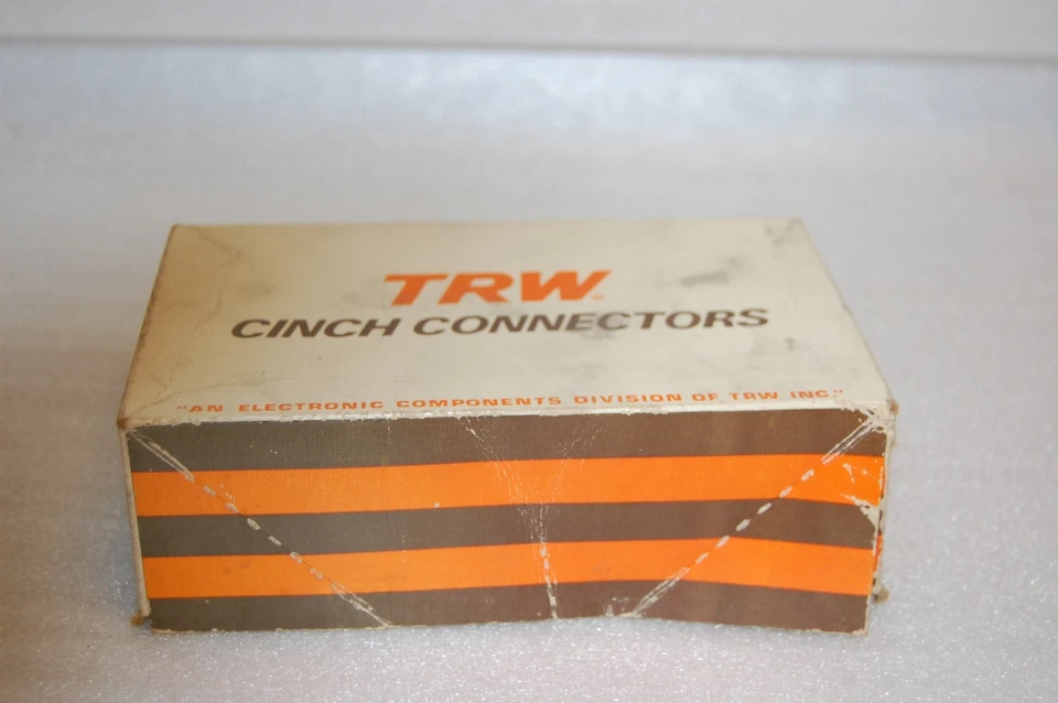 3 TRW CINCH CONNECTOR TERMINAL 10 142 - Image 2 of 4