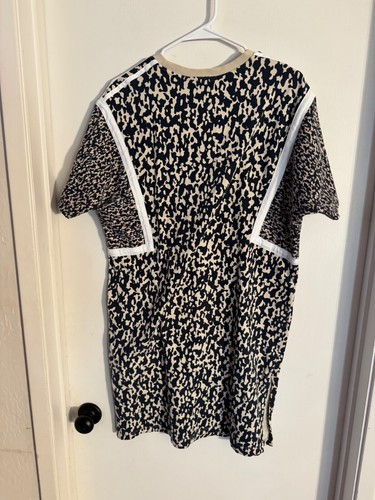 Women "Adidas" Farm Rio navy/tan shortsleeve shift dress. Size Large - Picture 2 of 2