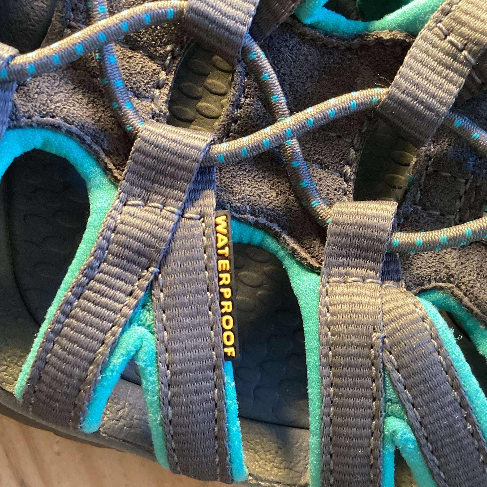 Sandali donna KEEN taglia 9 Astoria West punta chiusa sport escursionismo outdoor attivi