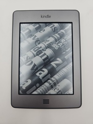 Amazon Kindle Touch (4th Gen) D01200 Wi-Fi 6'' eReader with Case Bundle LOTR Book